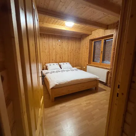 Lesna Przystan Villa *