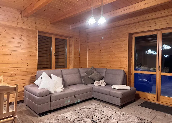 Lesna Przystan Villa *